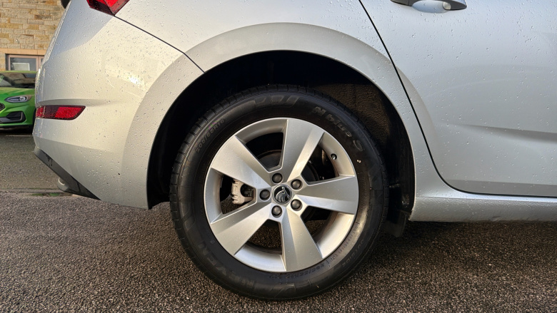 Skoda Scala 1.5 TSI SE 5dr DSG Petrol Hatchback